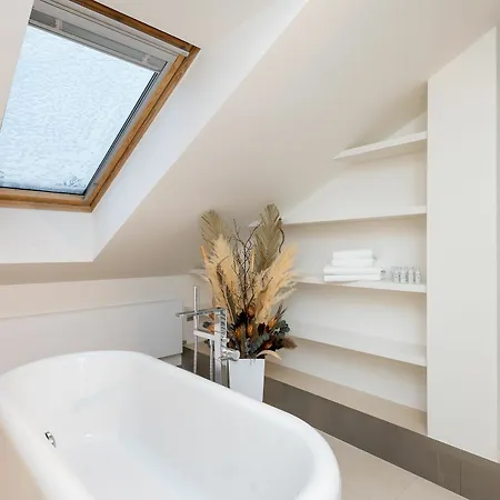 Apartment Empirent Mala Strana *