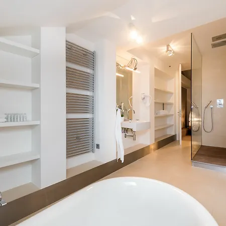 Empirent Mala Strana Apartment *